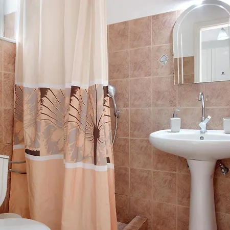 Yiannis 5 Apartment